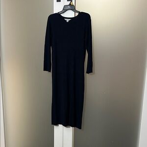 Chic Navy Knit Long Sleeve Dress